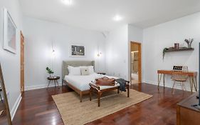 The Walnut Suites - Midtown Village